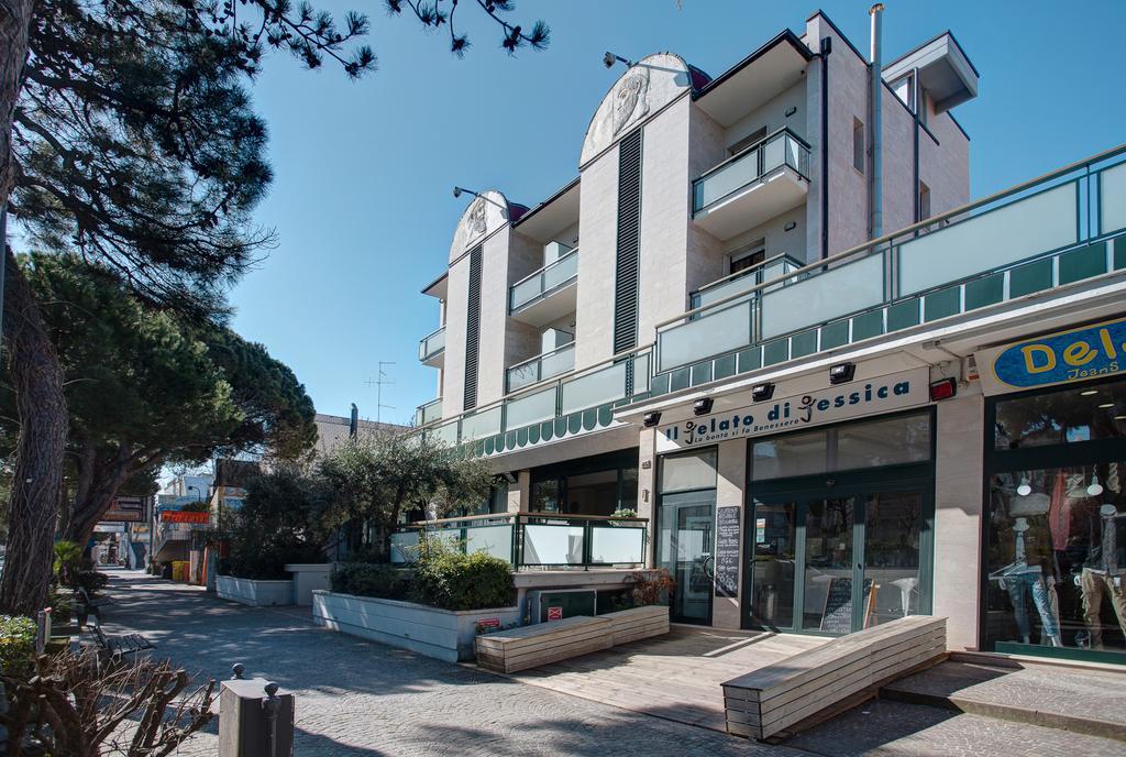 Hotel Zeus Cesenatico Exterior foto